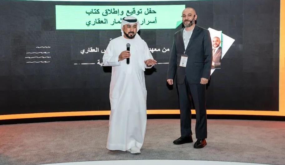 تعرّف على المستشار محمد الحلاق 